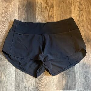 Lululemon black speed ups
